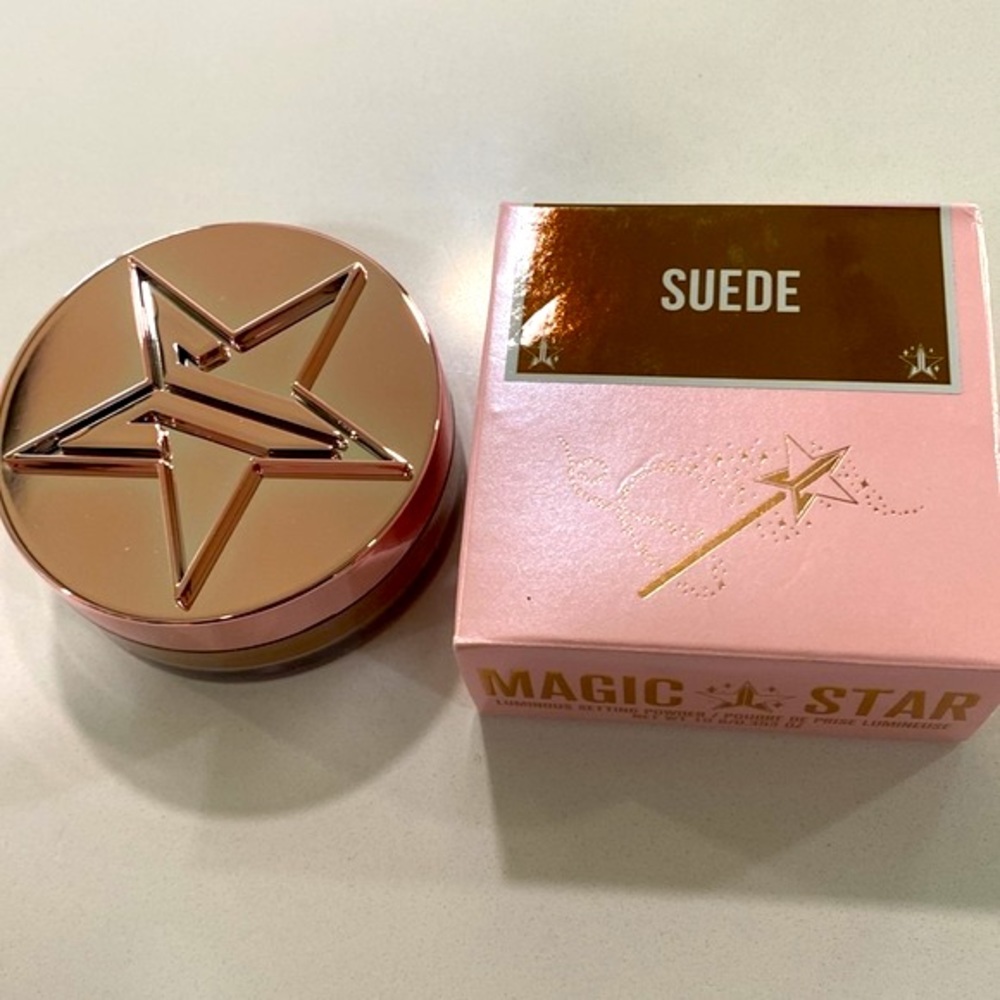 Jeffree Star Cosmetics MAGIC STAR™ LUMINOUS SETTING‎ POWDER in Suede